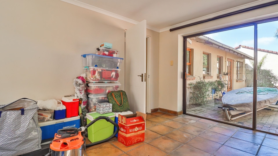 5 Bedroom Property for Sale in Miramar Eastern Cape